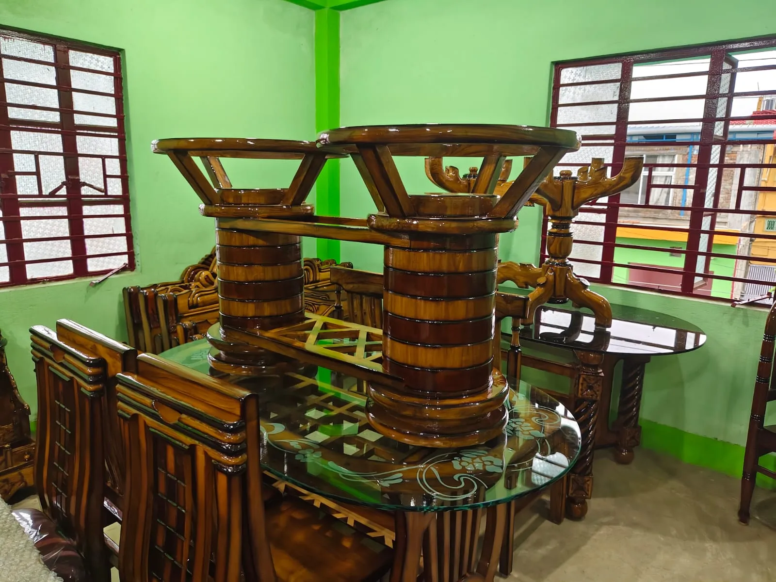 Modern Dining Table