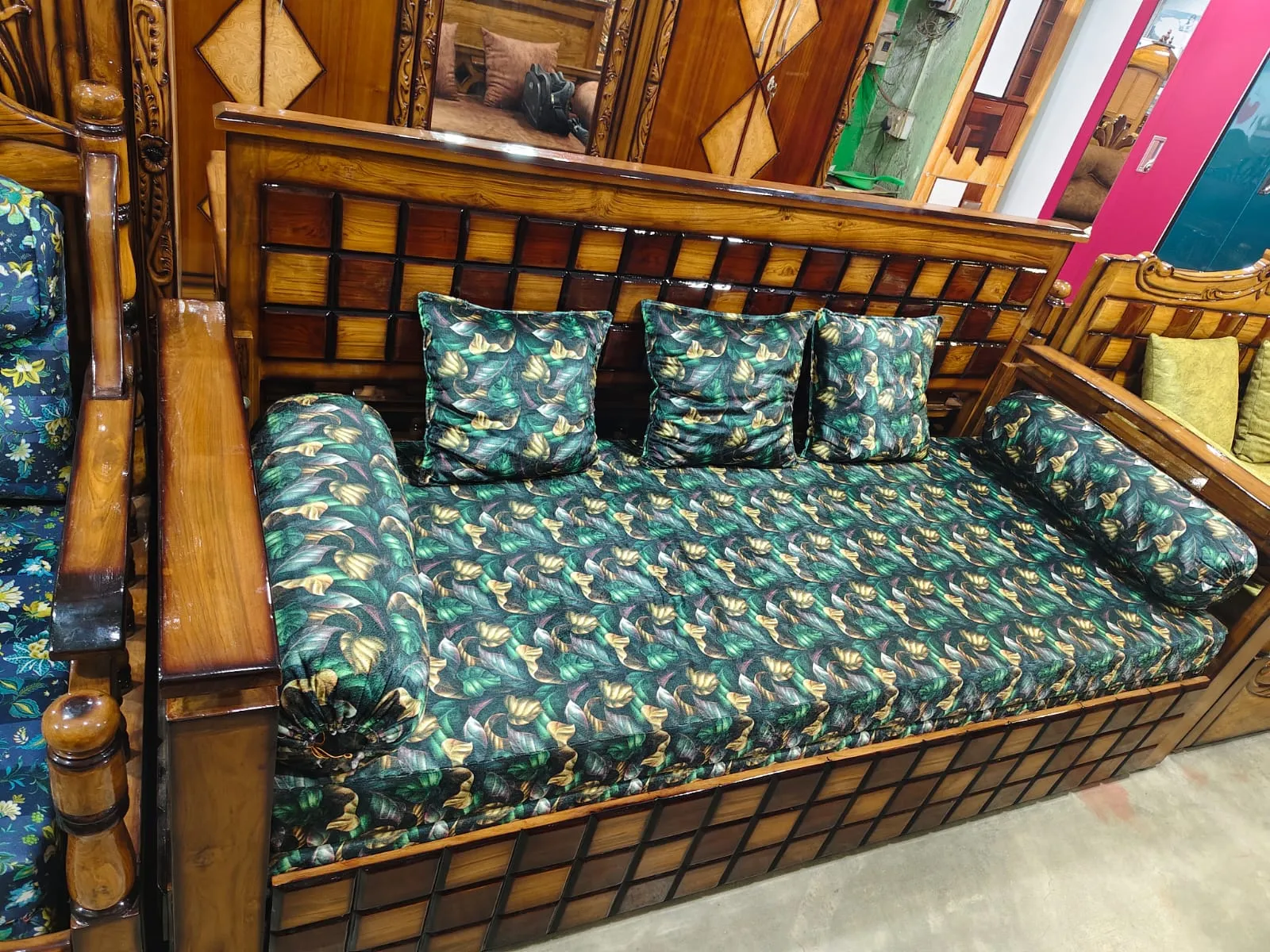 Modern Sofa