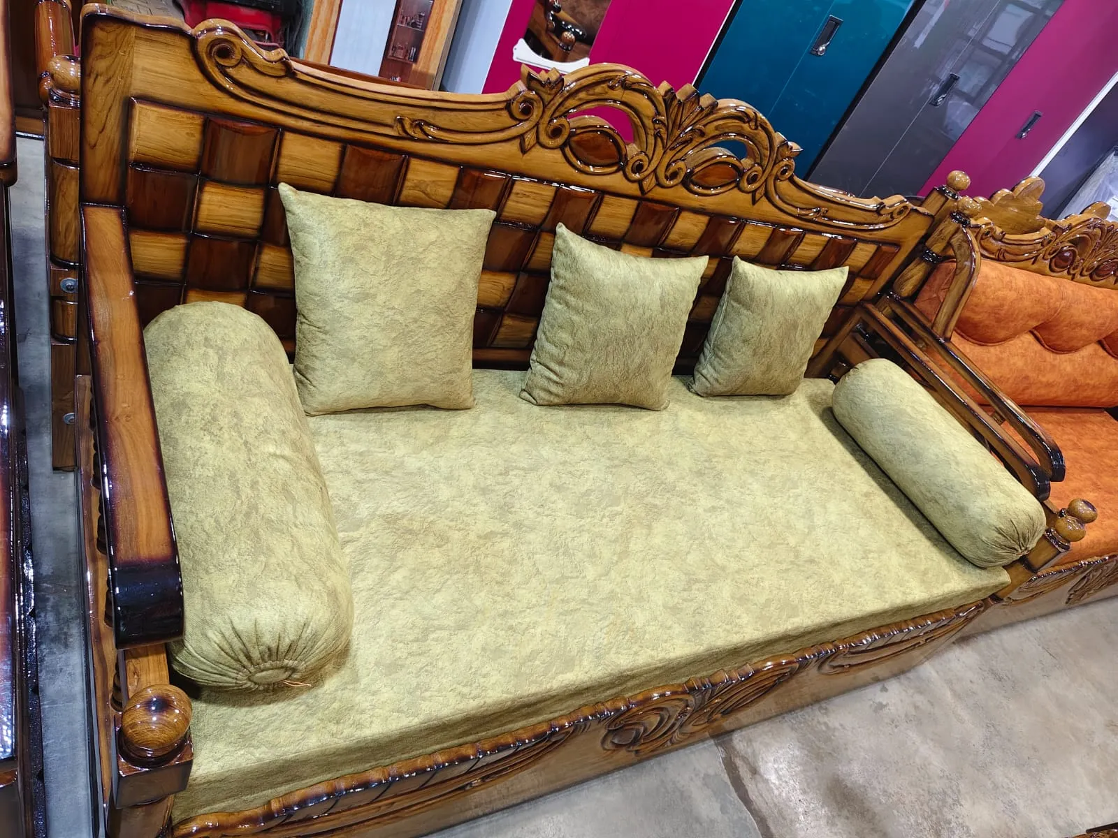 Classic Sofa